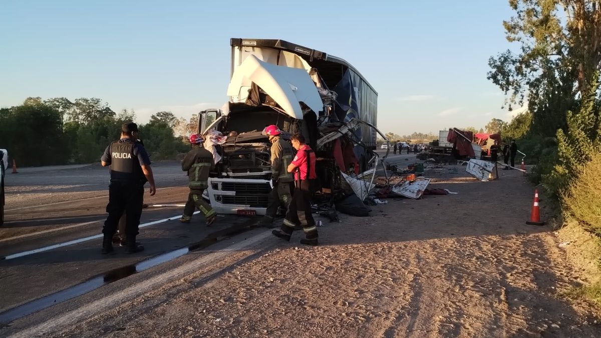 Ocurrió en la Ruta 40, a pocos kilómetros del aeropuerto, en El Borbollón, Las Heras. Ocurrió en la Ruta 40, a pocos kilómetros del aeropuerto, en El Borbollón, Las Heras.