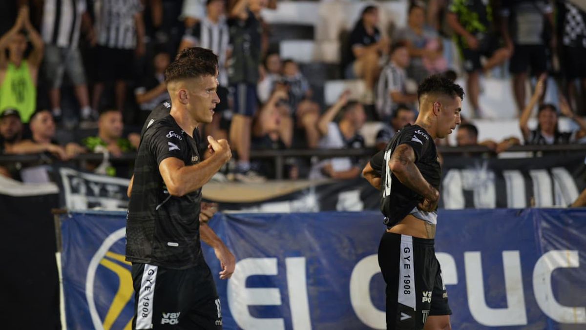 Facundo Lencioni marcó su primer gol con la camiseta de Gimnasia y Esgrima.