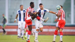 Talleres y Unión no pasaron del cero en Córdoba