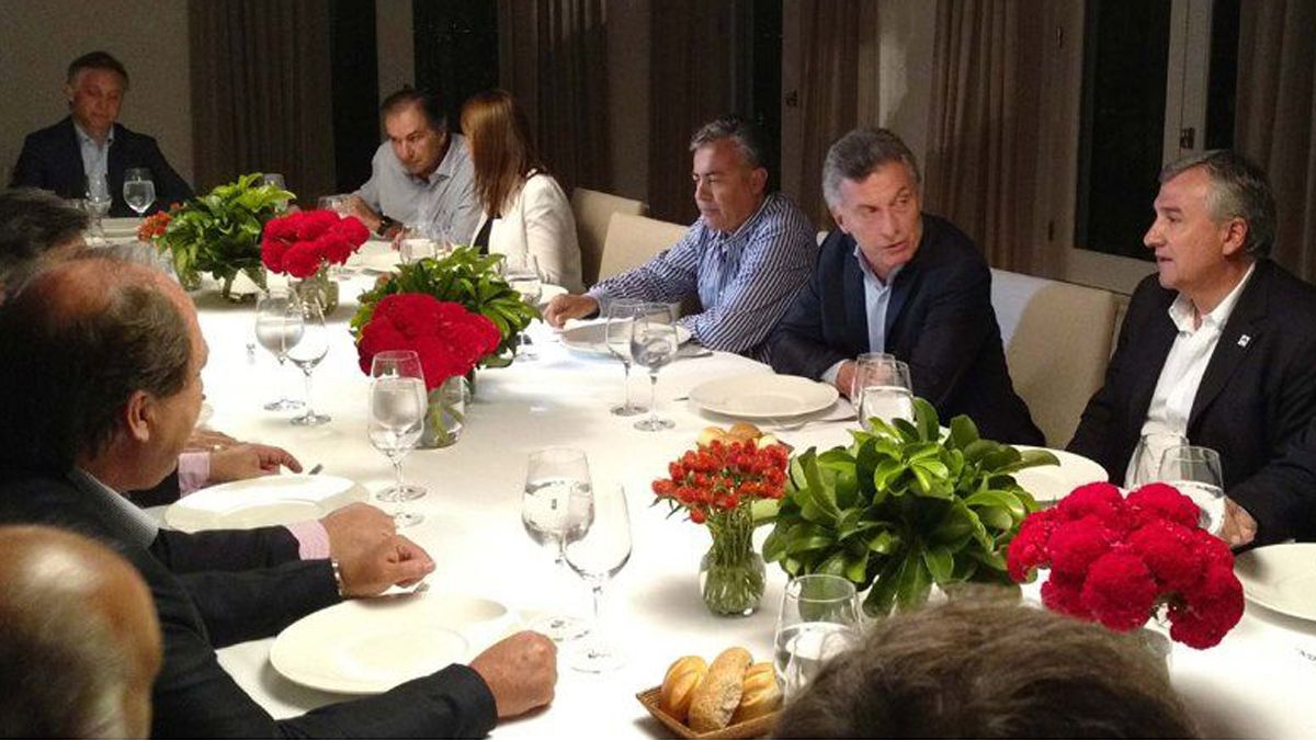 La cumbre de Juntos por el Cambio busca unificar una postura común en temas clave.