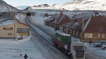 El pronóstico meteorológico en el paso a Chile muestra nevadas hasta el martes El pronóstico meteorológico en el paso a Chile muestra nevadas hasta el martes