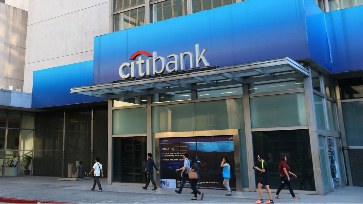 Ingenieros, administradores y financieros: los perfiles más buscados por Citibank. Ingenieros, administradores y financieros: los perfiles más buscados por Citibank.