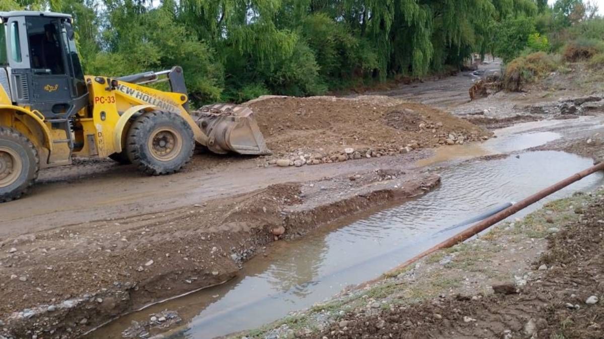 Luján: fuerte tormenta en la Ruta 86 arrastró varios vehículos