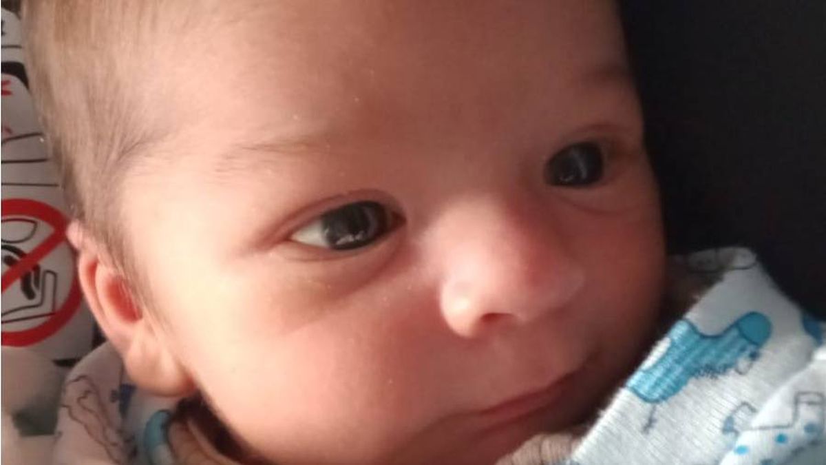 Santiago Elías crece sano y hermoso. Santiago Elías crece sano y hermoso.