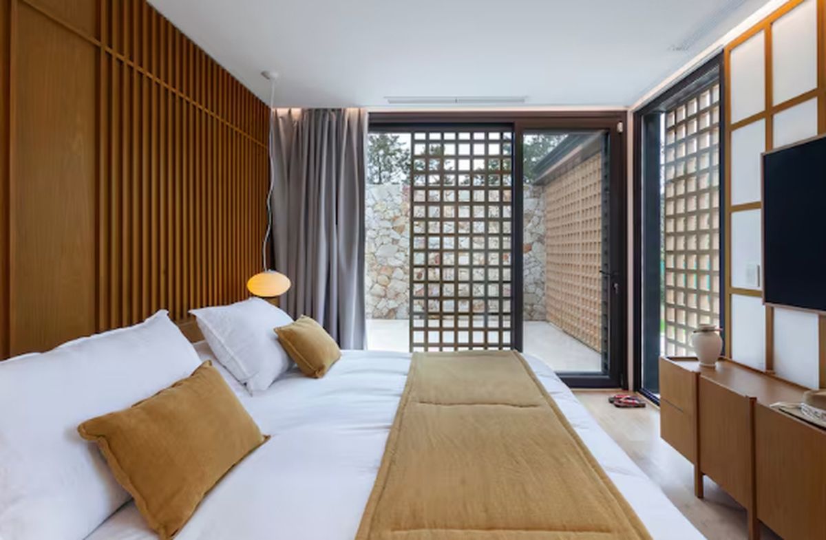 El dormitorio principal de la casa. El dormitorio principal de la casa.