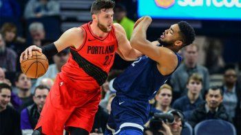 Minnesota, el equipo de Prigioni, le ganó el duelo a Portland