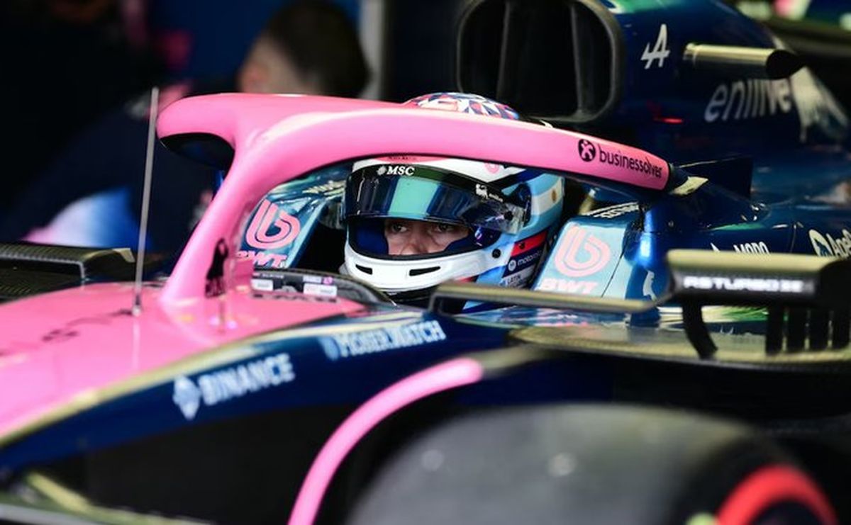 Colapinto tuvo su primera jornada en Singapur.