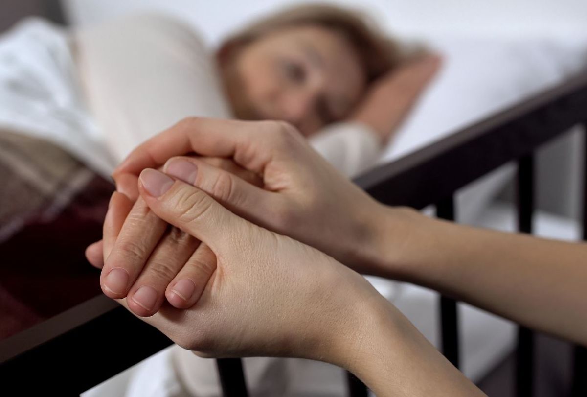 El debate sobre la eutanasia y los casos emblemáticos de Mendoza, Argentina y el mundo