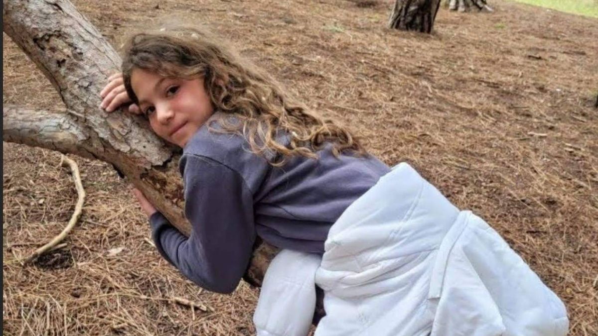 Una nena brillante, alegre y amiguera. Así era Pilar, que tenía 13 años. Una nena brillante, alegre y amiguera. Así era Pilar, que tenía 13 años.