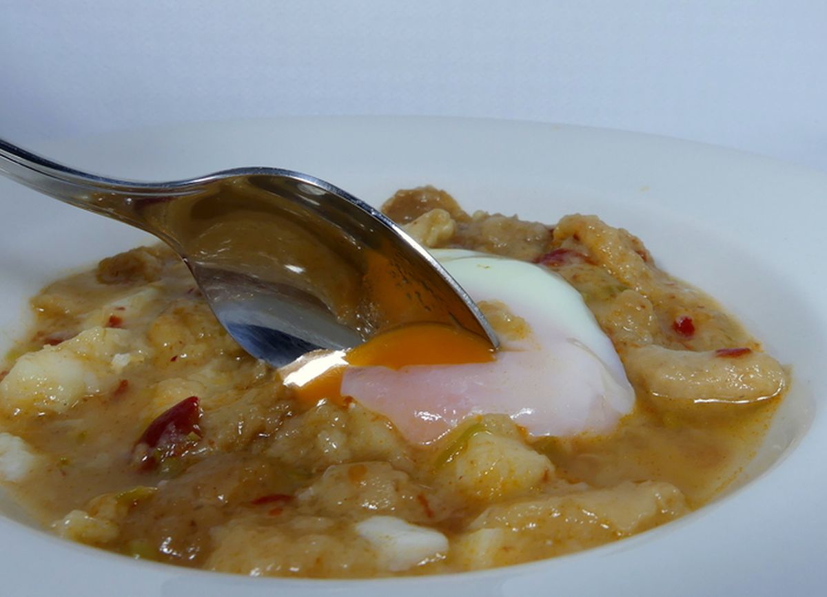 Esta sopa es una de las más deliciosas de la dieta mediterránea. Esta sopa es una de las más deliciosas de la dieta mediterránea.