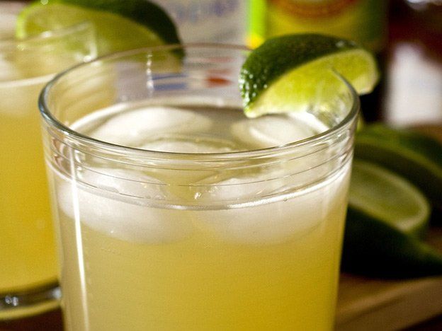Dame un limón: los cítricos fueron suspendidos en los vuelos por sus altos precios