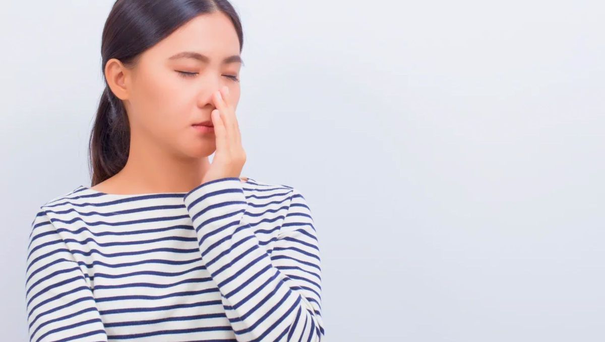 Si una persona se toca la nariz luego de preguntarle algo, detectaste a un mentiroso/a. Si una persona se toca la nariz luego de preguntarle algo, detectaste a un mentiroso/a.