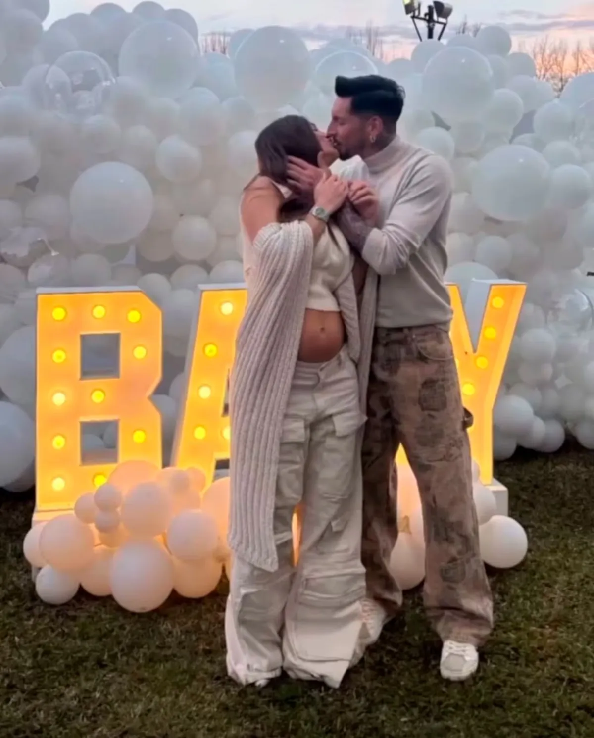 Nació Aitana, la hija de Camila Homs, y estalló la polémica. Nació Aitana, la hija de Camila Homs, y estalló la polémica.