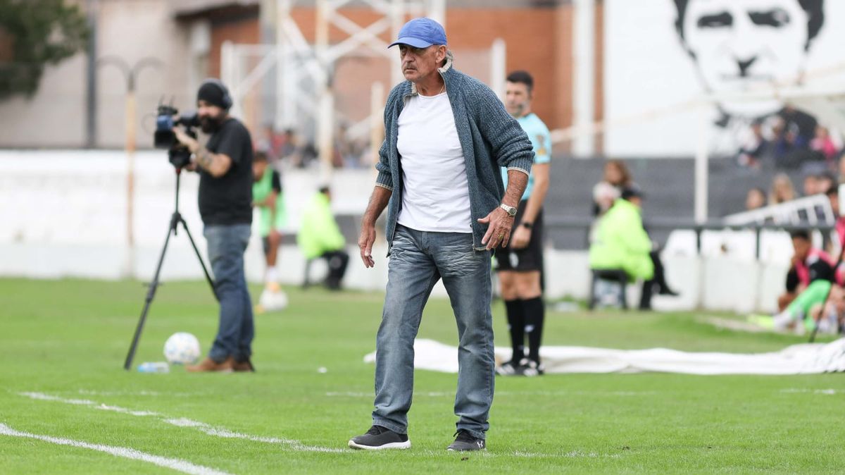 El Tano Riggio, apasionado como siempre.