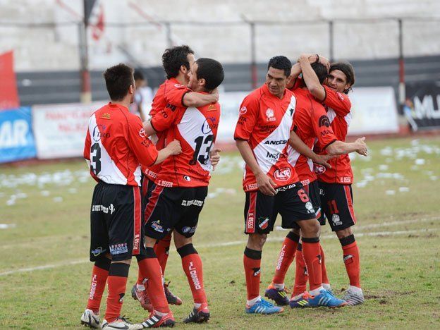 Ante su gente, Maipú se presenta con Estudiantes de San Luis
