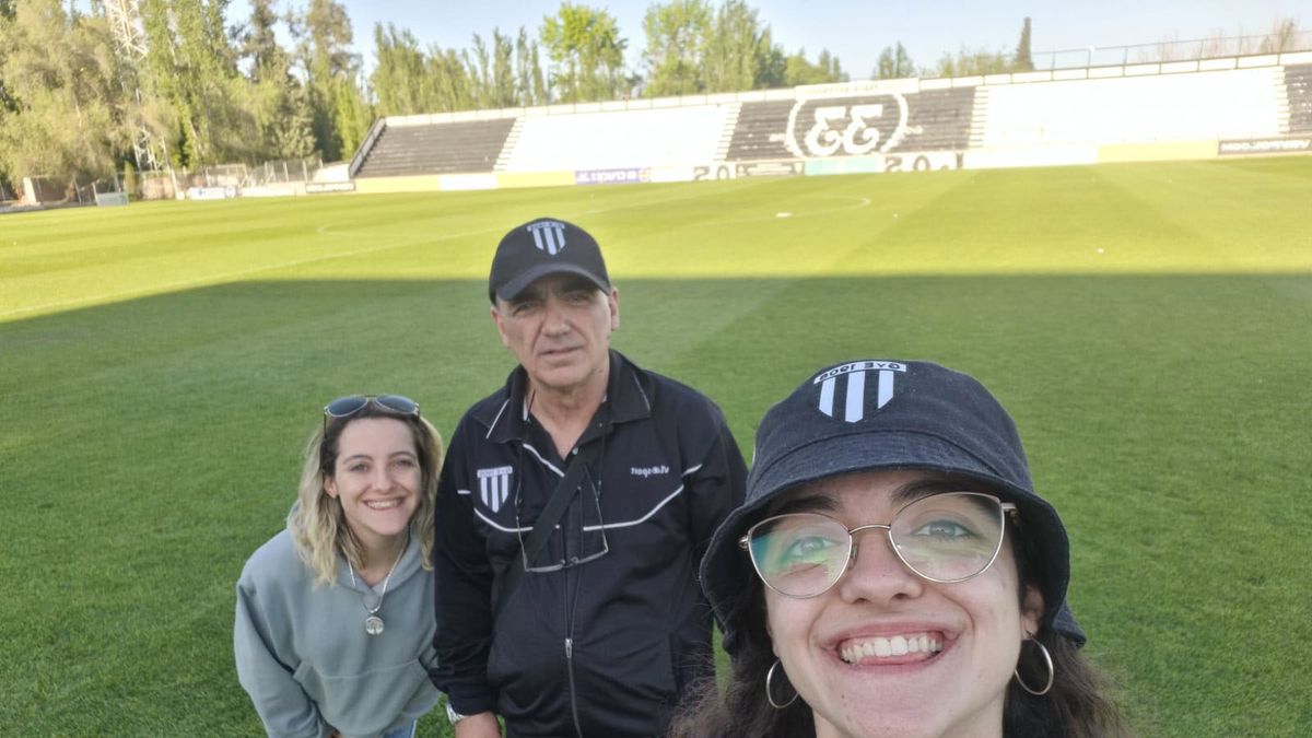 Gianni De Marchi es secretario de Gimnasia y Esgrima y hace muchos años que trabaja en el club. Gianni De Marchi es secretario de Gimnasia y Esgrima y hace muchos años que trabaja en el club.