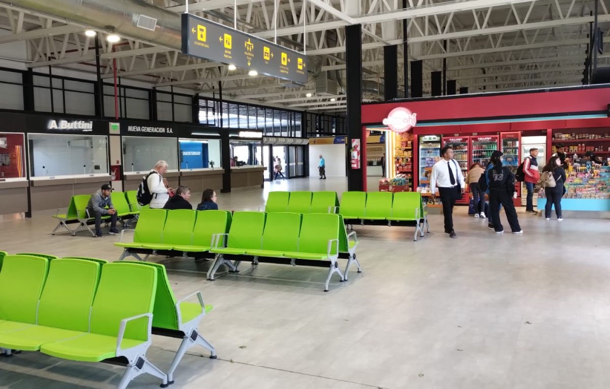 Quedó habilitada el ala Este en la Terminal de Ómnibus de Mendoza. Siguen habilitando nuevos espacios para jerarquizar el servicio al pasajero.