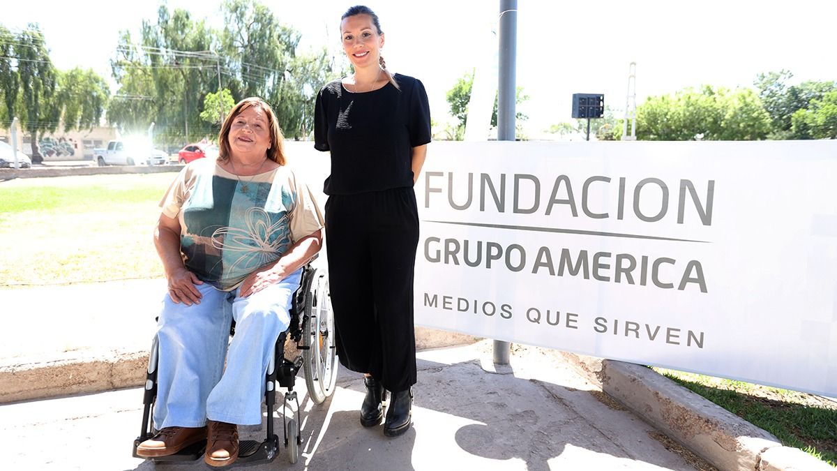 Silvia Carranza, presidenta de CILSA, junto a Barbarita Vila, directora de la Fundación Grupo América. Silvia Carranza, presidenta de CILSA, junto a Barbarita Vila, directora de la Fundación Grupo América.