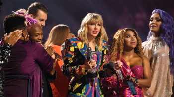 Taylor Swift y Ariana Grande se repartieron los principales premios MTV