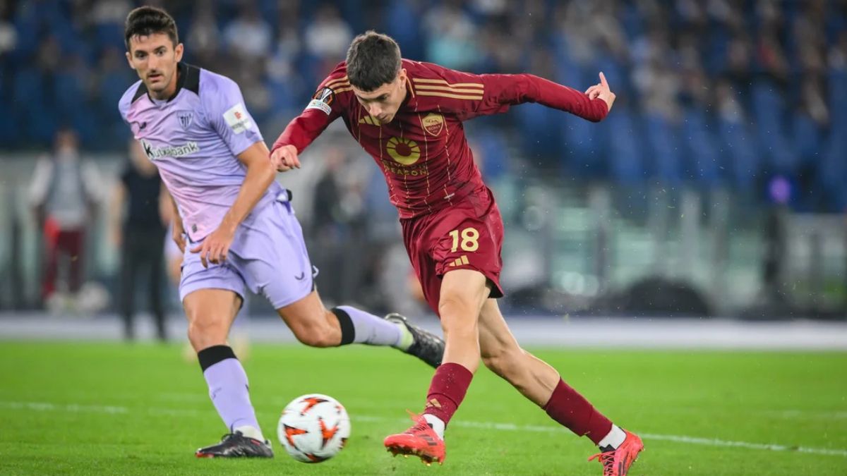 Matías Soulé tuvo en sus pies el 2 a 1, pero el arquero del Athletic de Bilbao salvó la caída de su valla. Matías Soulé tuvo en sus pies el 2 a 1, pero el arquero del Athletic de Bilbao salvó la caída de su valla.