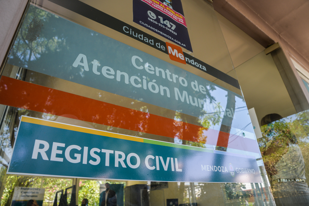 La oficina del Registro Civil en la Municipalidad de Mendoza tambi&eacute;n atender&aacute; por las PASO 2021.