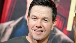 Mark Wahlberg. El genial actor se destaca en la cinta de Prime Video Juego Sucio., 