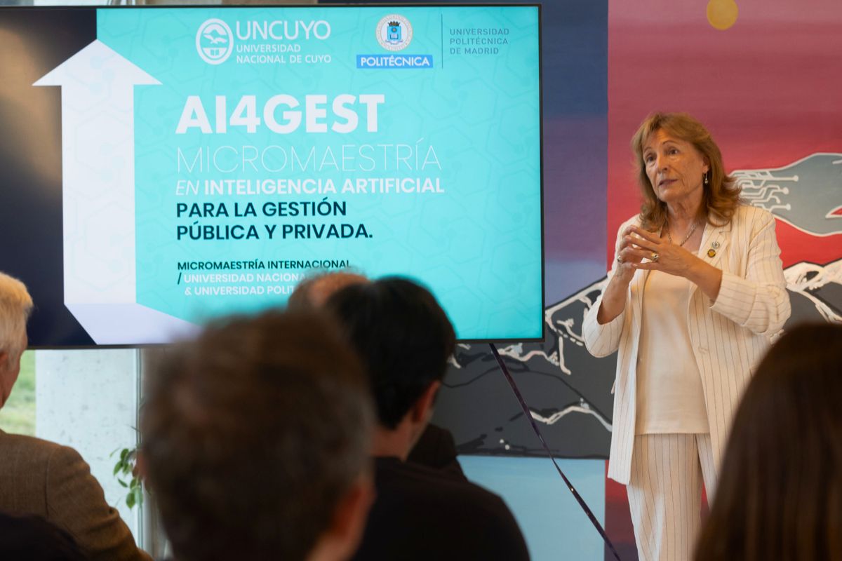 La rectora de la UNCuyo, Esther Sanchez. La rectora de la UNCuyo, Esther Sanchez.