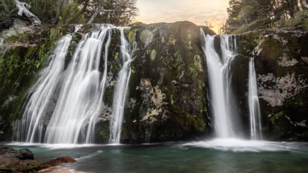 La Cascada Coa Co, un lugar muy visitado por los turistas que eligen como destino Villa Traful La Cascada Coa Co, un lugar muy visitado por los turistas que eligen como destino Villa Traful