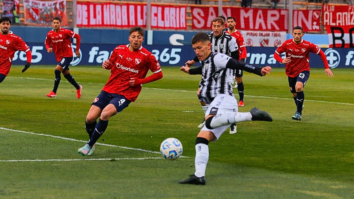 Lencioni fue de lo más destacado del Lobo en lo que va del año.