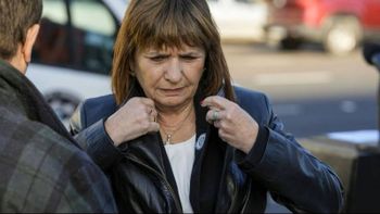 Acelera y se manda: a la Bullrich no la tomen por tonta o volverá a cantarles una de Lali Acelera y se manda: a la Bullrich no la tomen por tonta o volverá a cantarles una de Lali