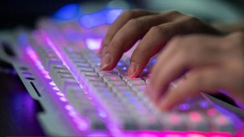 El cibercrimen acelera con IA: Argentina registró 5.700 millones de intentos de ciberataques en 2025 El cibercrimen acelera con IA: Argentina registró 5.700 millones de intentos de ciberataques en 2025