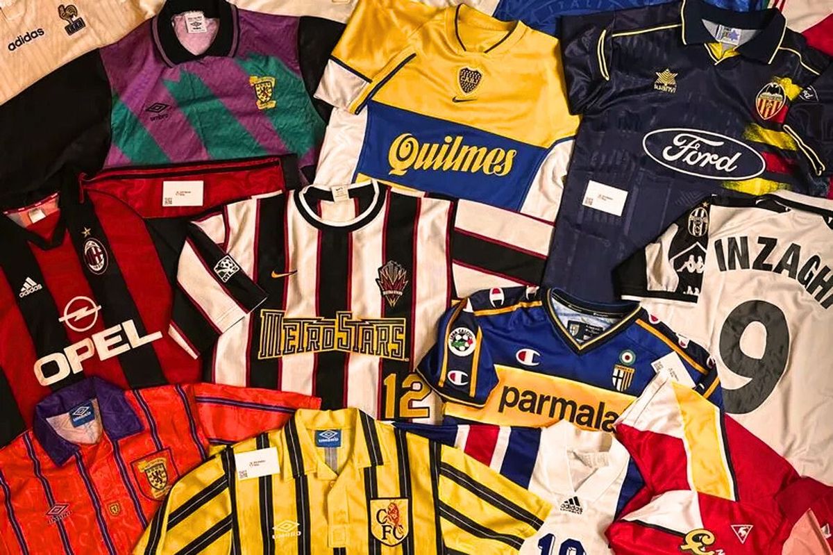 La mejor camiseta de la historia jugó la liga de Argentina.