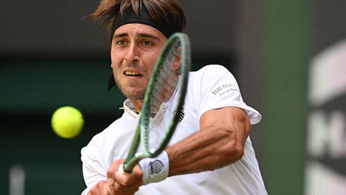 Tomás Etcheverry tuvo una buena faena sobre el césped de Halle