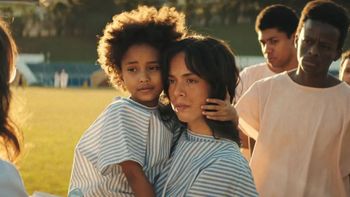 Netflix: la serie de 6 capítulos inspirada en hechos reales impactantes que conmociona al mundo