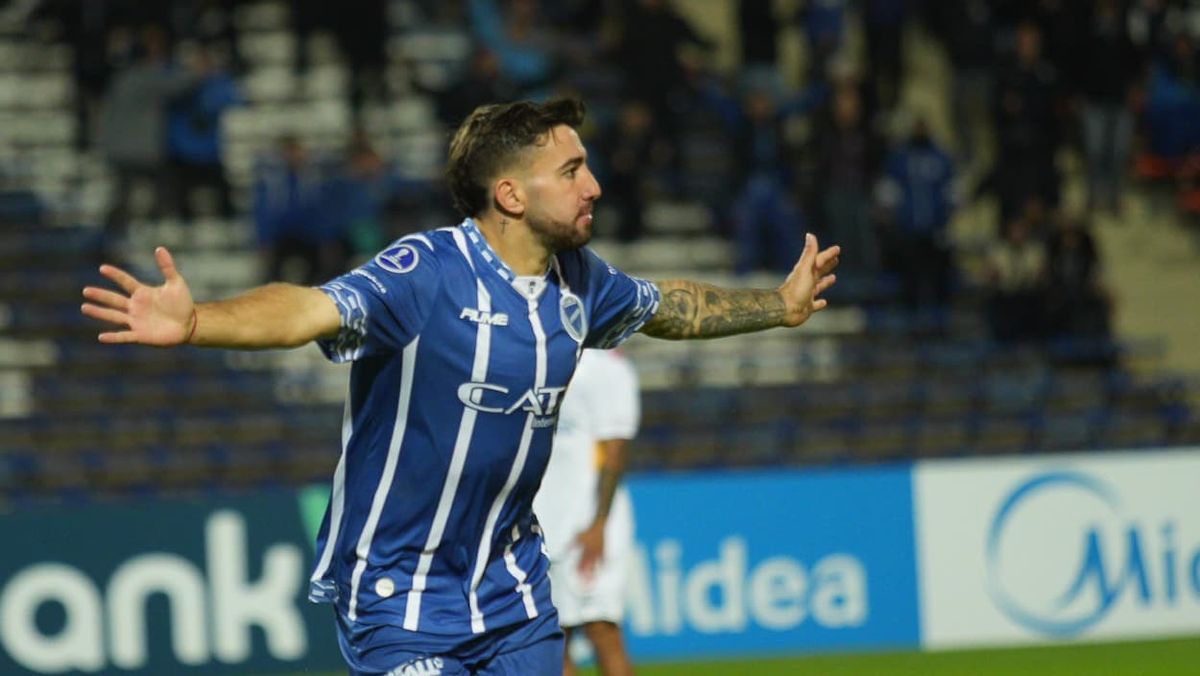 Agustín Auzmendi marcó el gol de Godoy Cruz en la última victoria de local que fue ante Atlético Tucumán en el Malvinas Argentinas. Desde que volvió al Gambarte no pudo ganar.