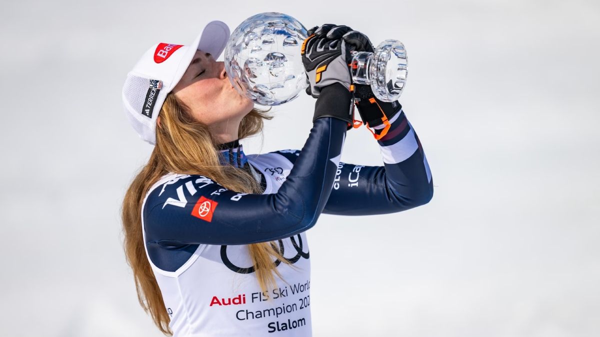 Esquí: Shiffrin vuelve a hacer historia y Julia Scheib se queda con el gigante