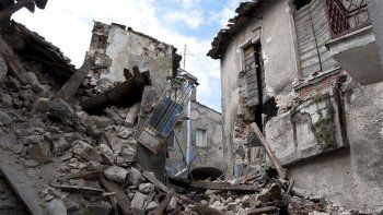 Videos escalofriantes del terremoto que sacudió a Filipinas