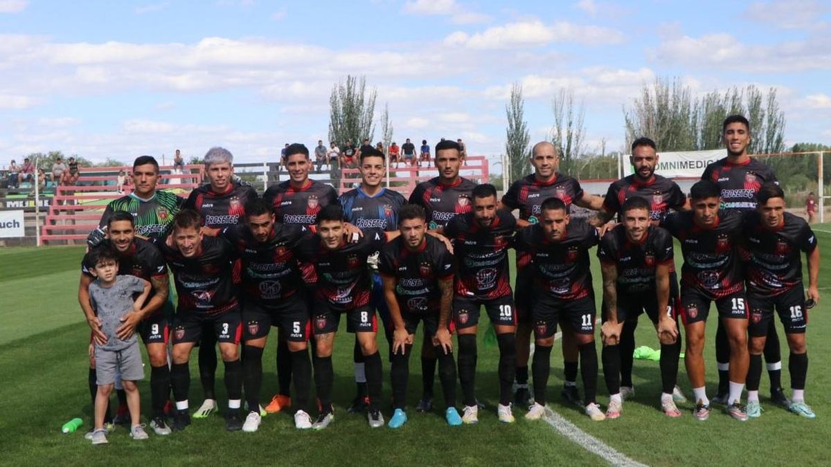 FADEP le ganó a Huracán de San Rafael y se metió en los cuartos de final del Regional Amateur.