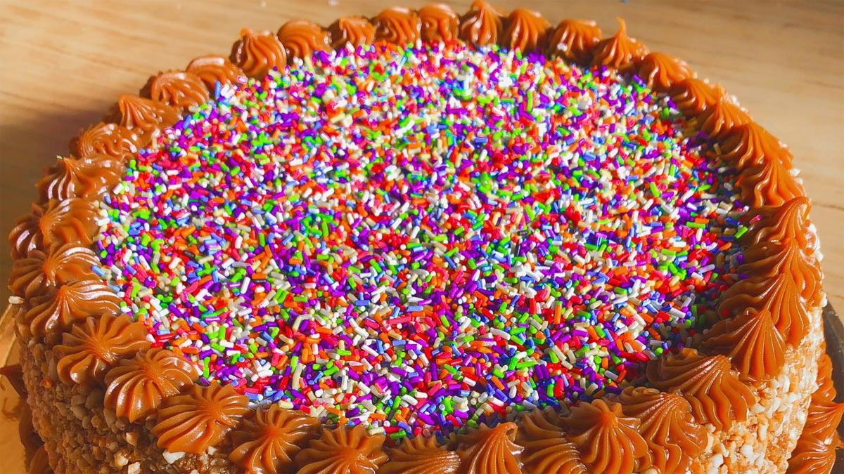 La decoración de una torta de cumpleaños dejó a un niño de 2 años en coma.