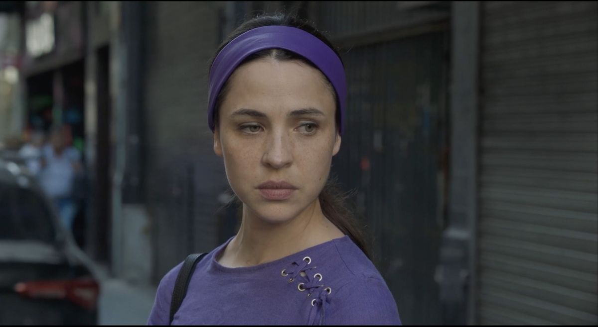 Isabel Aimé González Solá, la actriz mendocina que regresó de Francia para desarmar su pasado