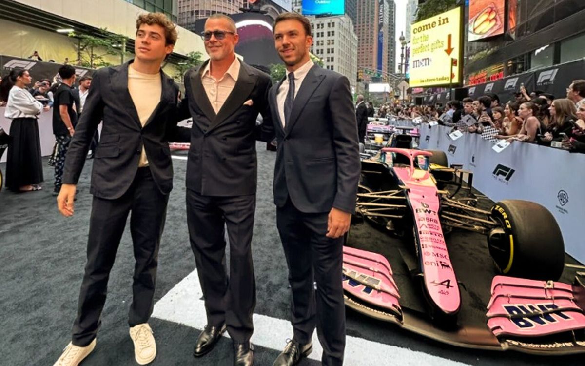 photoFranco Colapinto estuvo con el actor estadounidense en el estreno de F1.