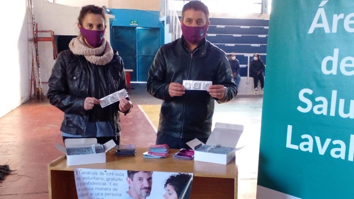 se lanzó, de manera conjunta, la Campaña “Vacunación + Preservativo”