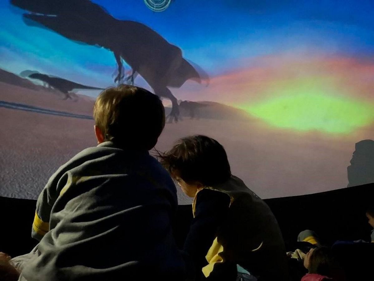 El Shopping se adelanta a los festejos y planifica una semana de sorpresas y atracciones. El Shopping se adelanta a los festejos y planifica una semana de sorpresas y atracciones.