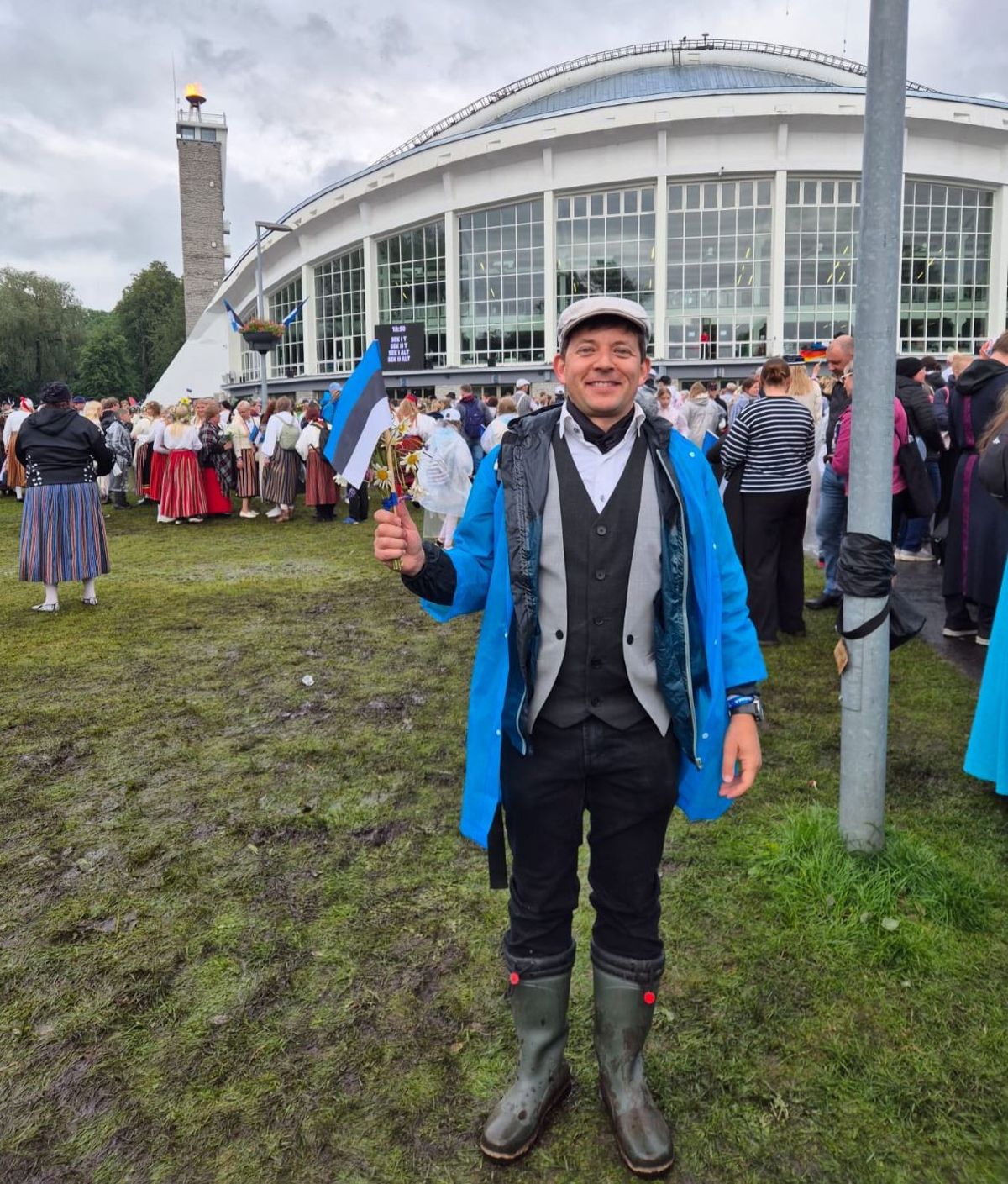 En Estonia, durante el festival de la canción. En Estonia, durante el festival de la canción.