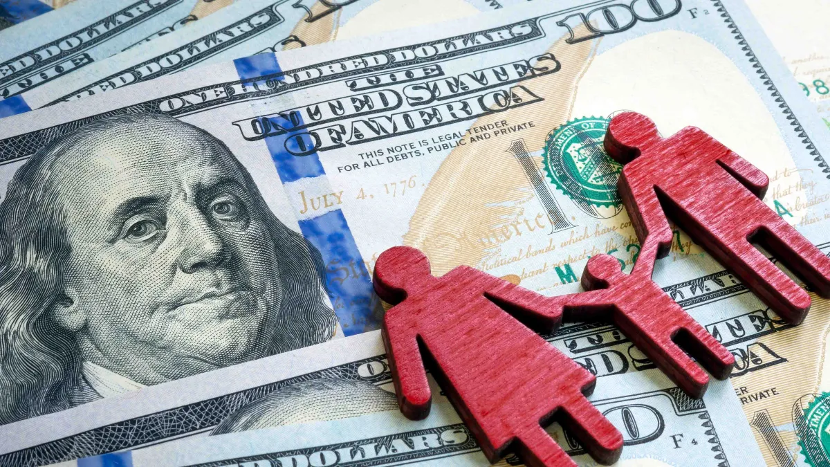 El IRS calcula el monto de su crédito tributario adicional por hijo multiplicando sus ingresos laborales superiores a $2,500 por el 15 % El IRS calcula el monto de su crédito tributario adicional por hijo multiplicando sus ingresos laborales superiores a $2,500 por el 15 %