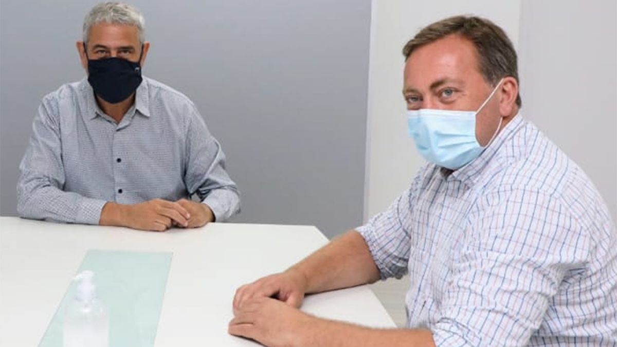 Jorge Ferraresi y Martín Aveiro durante el encuentro en Buenos Aires.