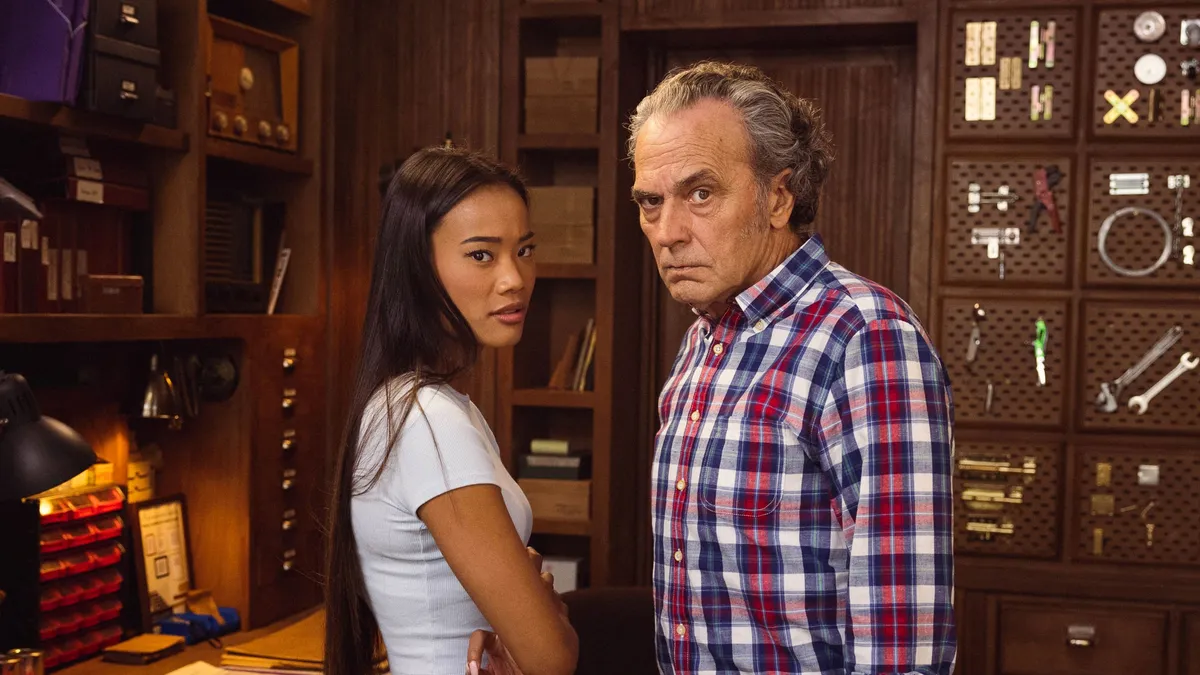 Nona Sobo y José Coronado. Los dos actores son las grandes figuras de la exitosa serie Entrevías. Nona Sobo y José Coronado. Los dos actores son las grandes figuras de la exitosa serie Entrevías. 