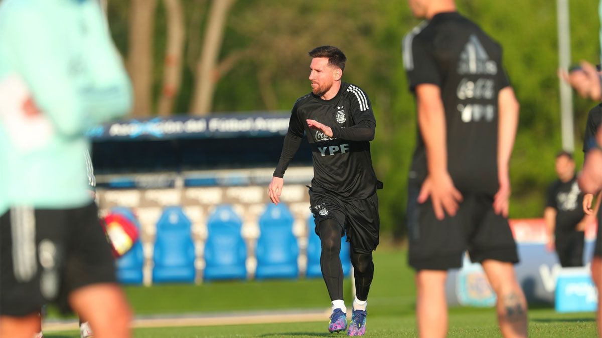 Argentina ya piensa en el partido con Perú