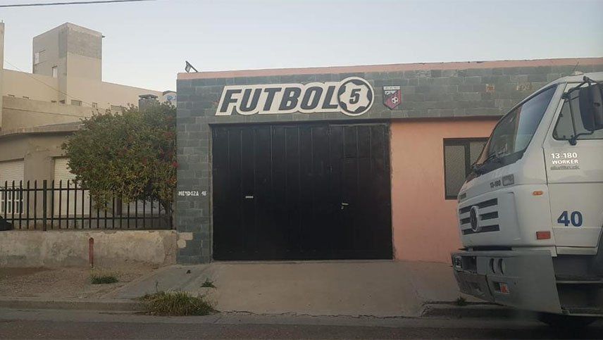 Las canchitas de fútbol cinco deben esperar