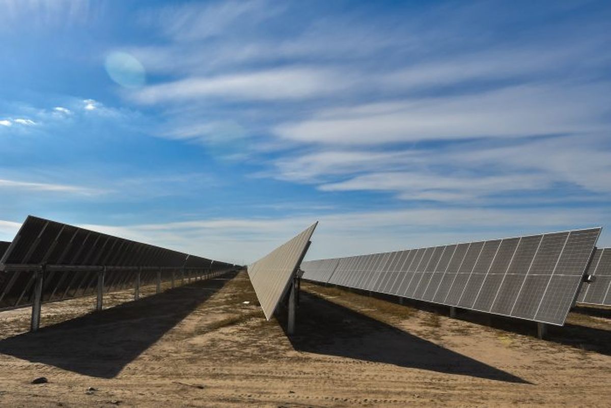 El Parque Solar Anchoris fue diseñado por la empresa de Energía Emesa. El Parque Solar Anchoris fue diseñado por la empresa de Energía Emesa.